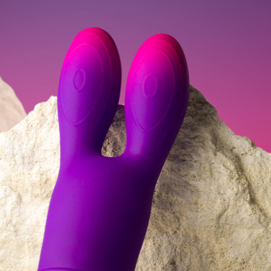 ROCKS-OFF - VIBRADOR FLEXÍVEL GLO-GIRL BUNNY ROXO